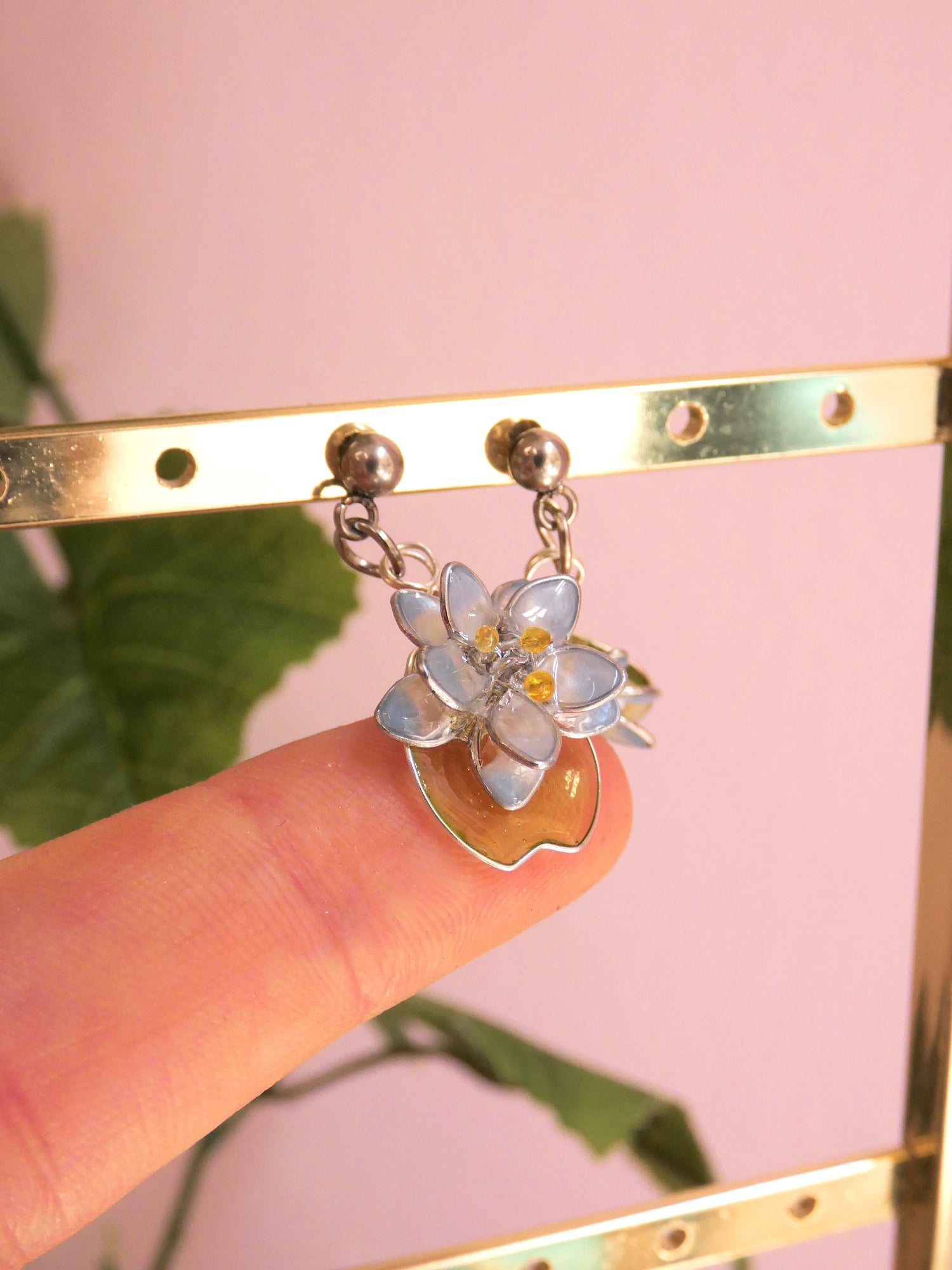 Orecchini Fiori di Loto azzurri argento