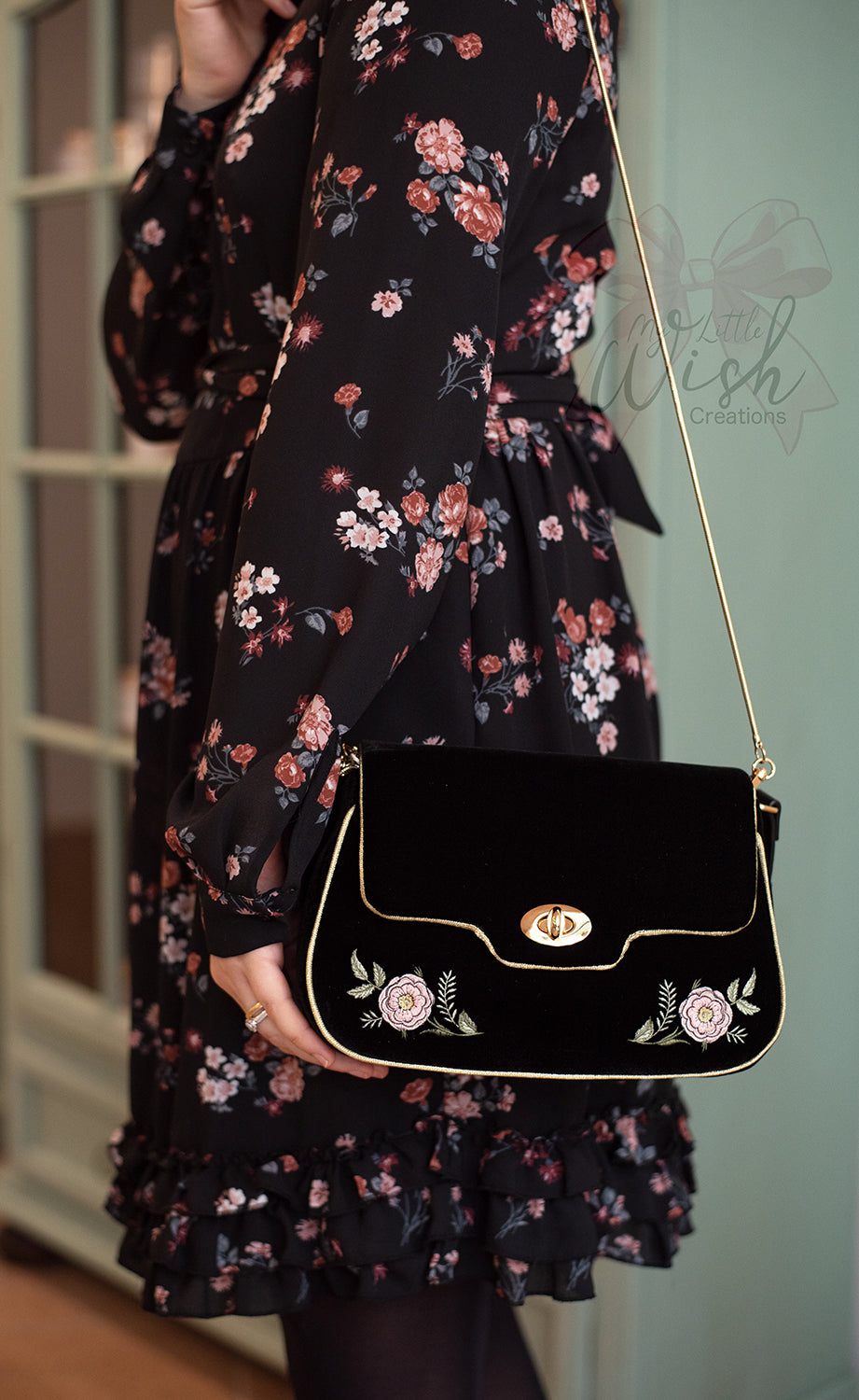 Pochette Rose ricamata