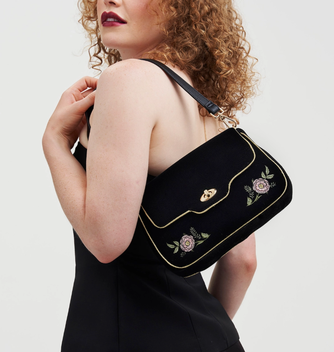 Pochette Rose ricamata