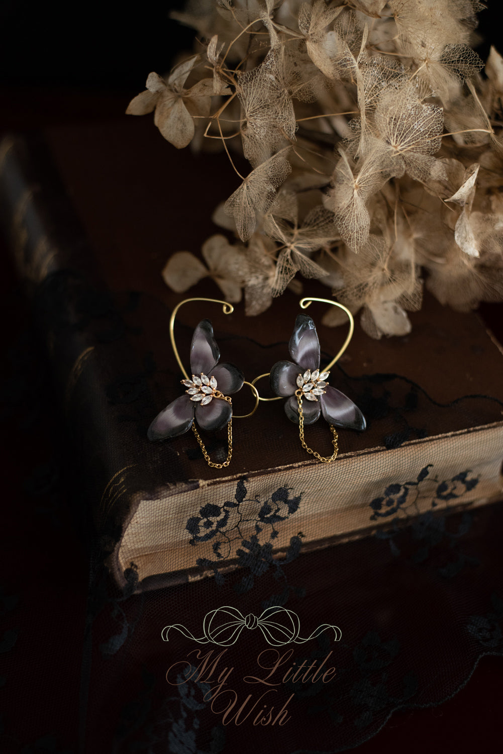 Ear Cuff Psiche n°2 - Farfalle nere e viola