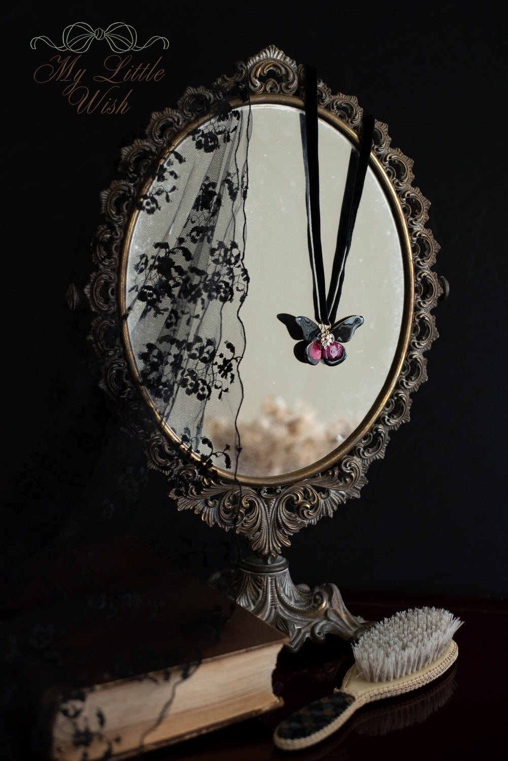 Choker Psiche n°1 - Farfalla nera e bordeaux