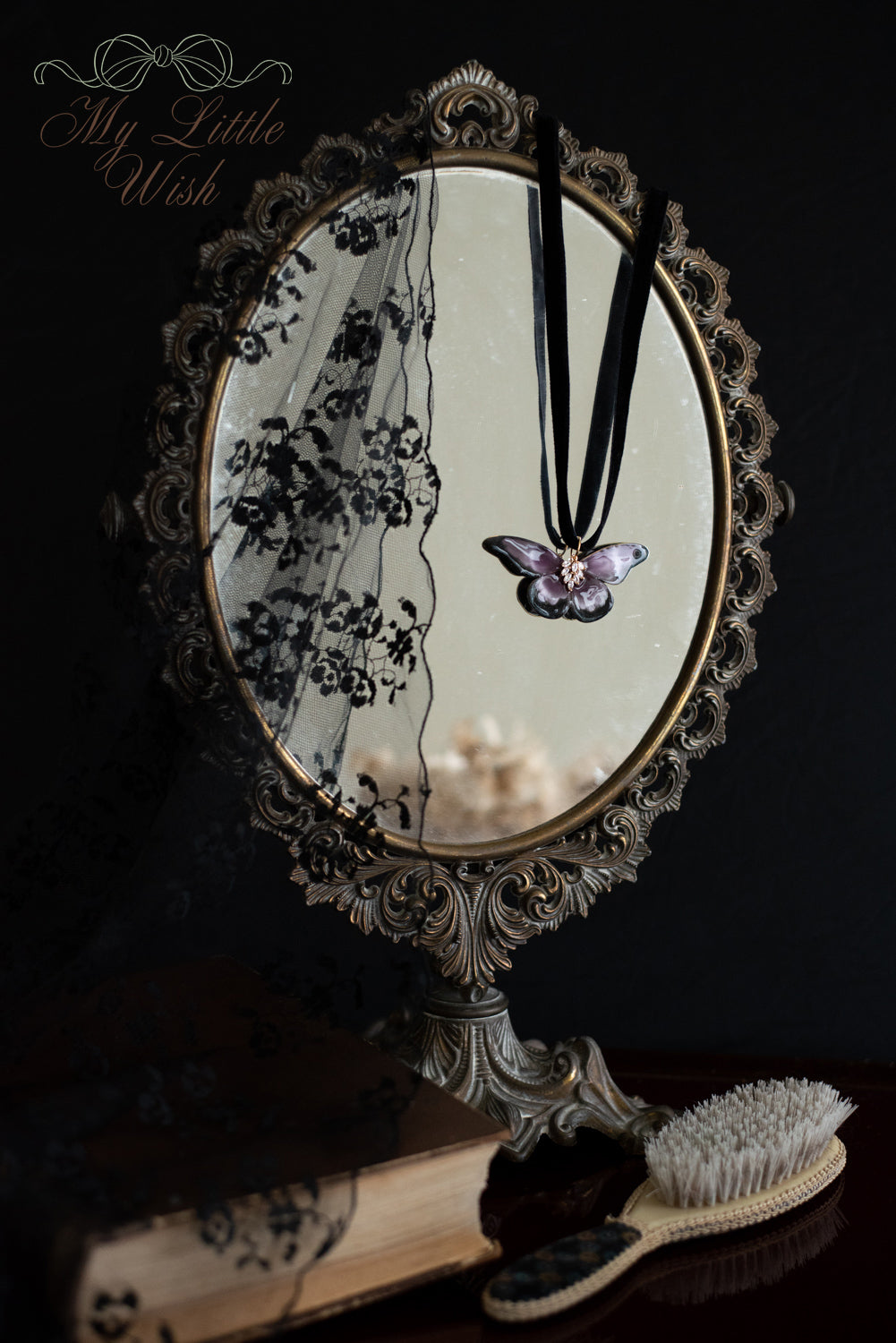 Choker Psiche n°2 - Farfalla nera e viola